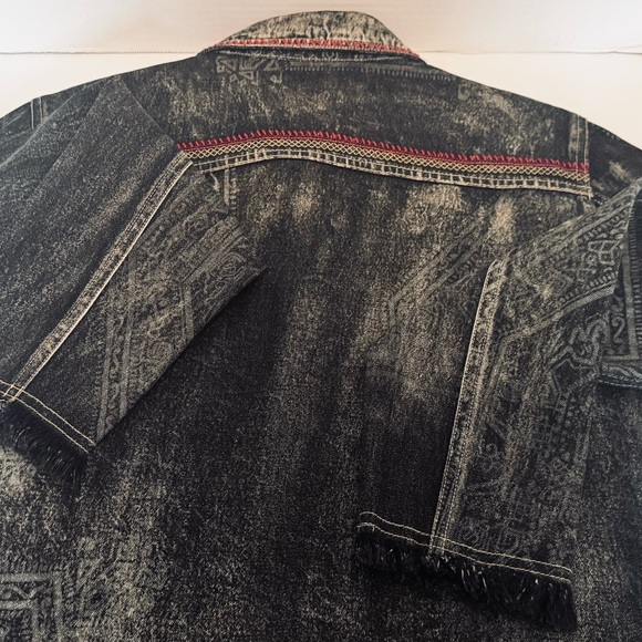 Chico’s Women's Faded Black Embroidered Designed Jean Denim Jacket Size 1 Medium - Picture 10 of 16